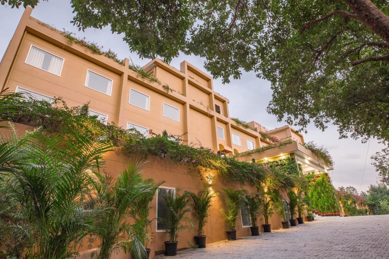 The Lalita Grand Mathura- Vrindavan Экстерьер фото